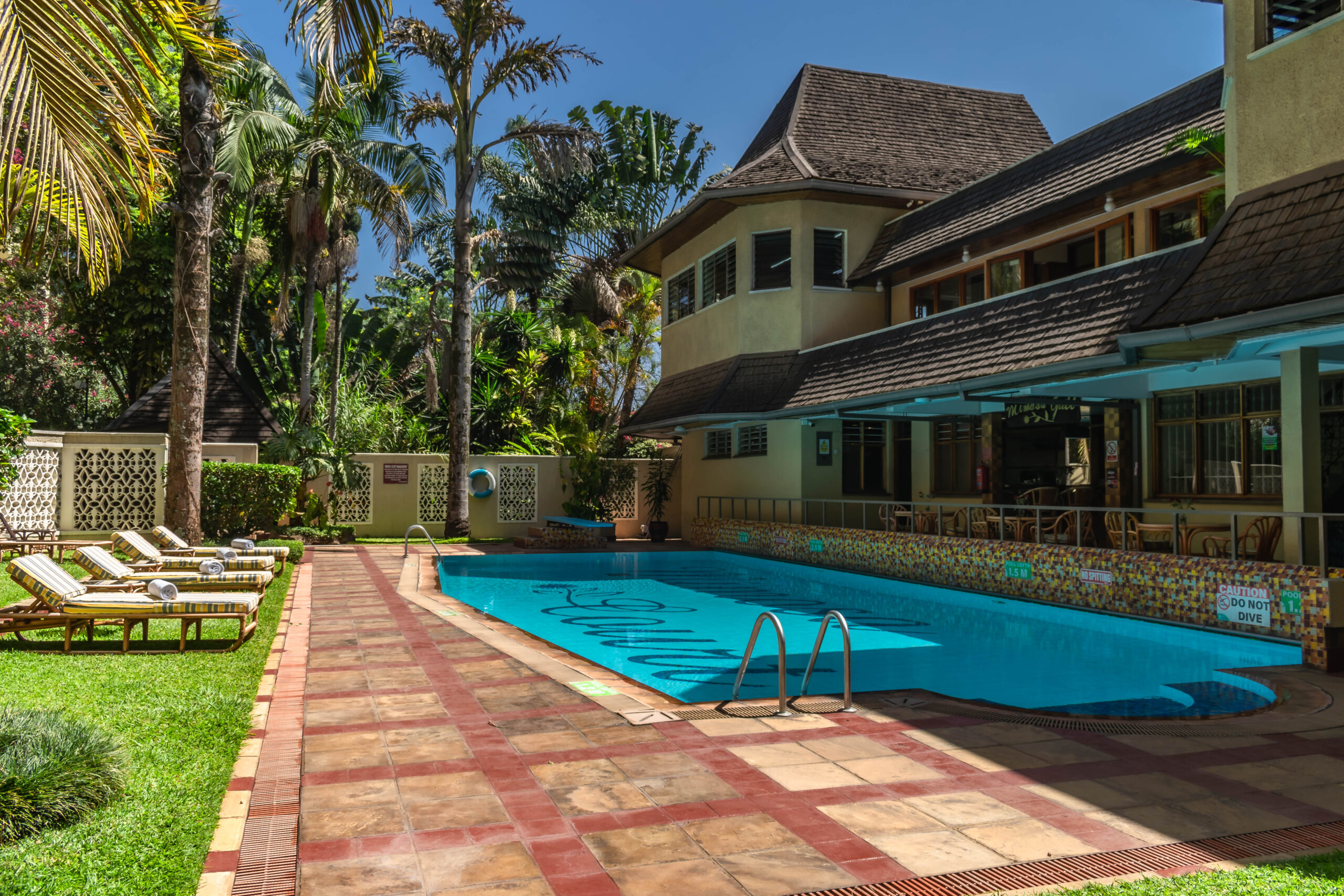 where to stay in Kilimani serviced apartments near Yaya Centre Nairobi